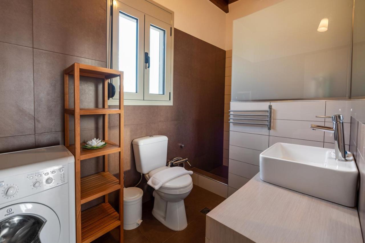 Achlia Beach Villa מראה חיצוני תמונה